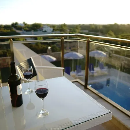 Karpuza Villa Pali
